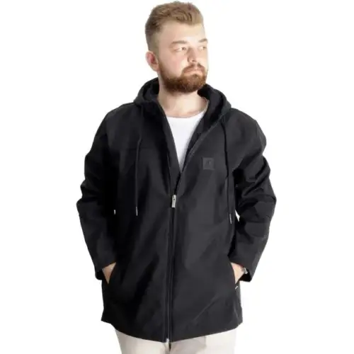 Vodootporna crna jakna ModeXL sa flisom iznutra, veličine 5XL–10XL, prednji pogled.